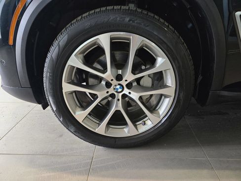 Used 2023 BMW X5 xDrive40i w/ Premium Package AWD/4WD image 42