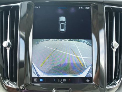 Used 2023 Volvo XC60 B5 Plus w/ Protection Package Premier FWD image 29
