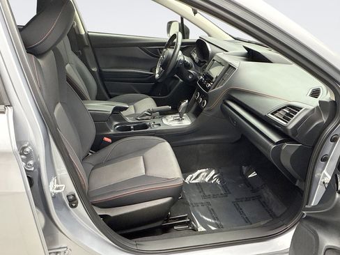 Used 2023 Subaru Crosstrek 2.0i Premium image 16