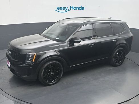 Used 2022 Kia Telluride SX w/ SX Prestige Package image 22
