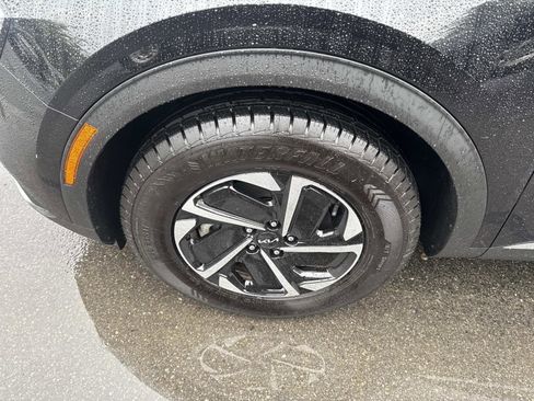 Used 2023 Kia Sportage LX image 13