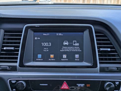 Used 2018 Hyundai Sonata SE FWD image 18
