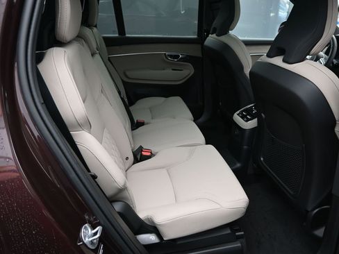 New 2025 Volvo XC90 T8 Core w/ Climate Package image 35