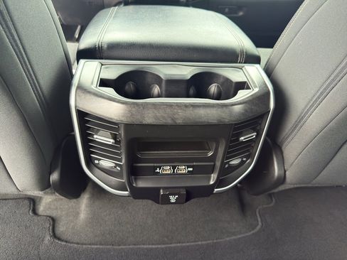 Used 2020 RAM 1500 Big Horn image 32