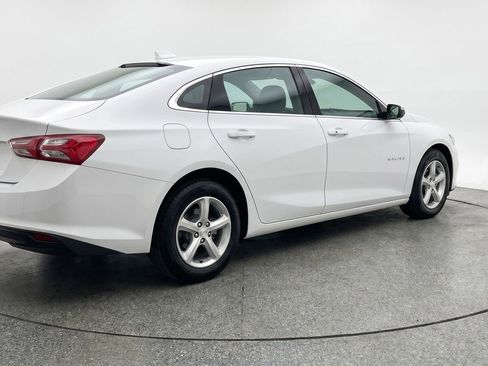 Used 2023 Chevrolet Malibu LT FWD image 9