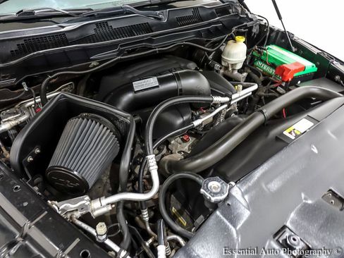 Used 2016 RAM 1500 Express w/ Black Ram 1500 Express Group image 32