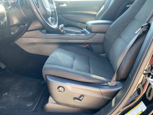 Used 2024 Dodge Durango SXT RWD image 17