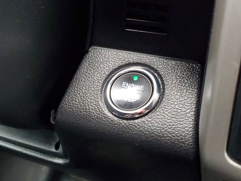 Used 2020 Ford F150 Lariat image 18