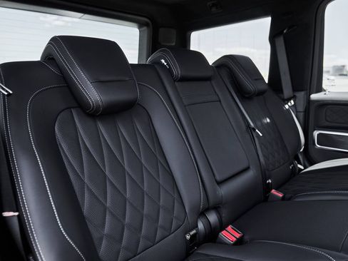 Used 2026 Mercedes-Benz G 63 AMG 4MATIC image 37