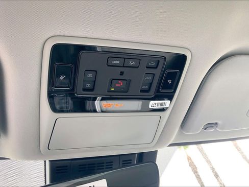 New 2026 Toyota Grand Highlander AWD Hybrid image 18
