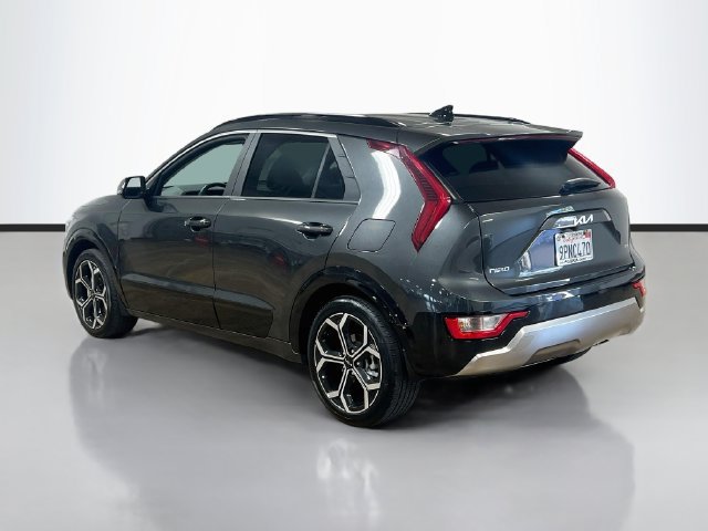 Used 2024 Kia Niro EX Touring FWD image 5
