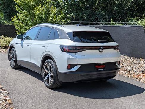 Certified 2023 Volkswagen ID.4 Pro S RWD image 3