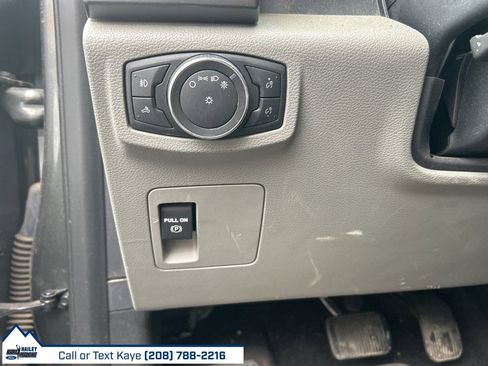 Used 2016 Ford F150 XLT image 19