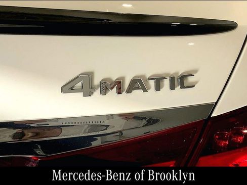 Certified 2022 Mercedes-Benz E 350 4MATIC Sedan image 12