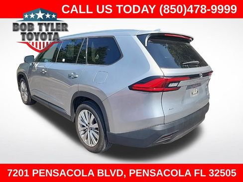 Used 2024 Toyota Grand Highlander AWD image 1