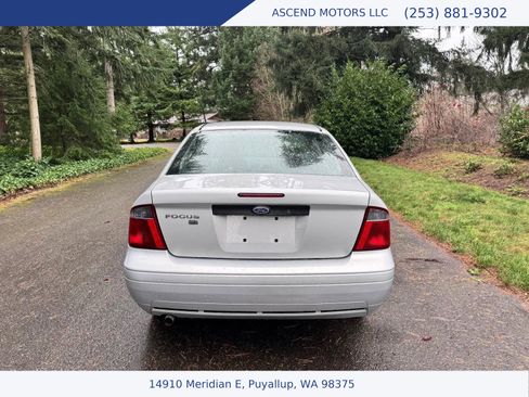 Used 2007 Ford Focus SE image 4