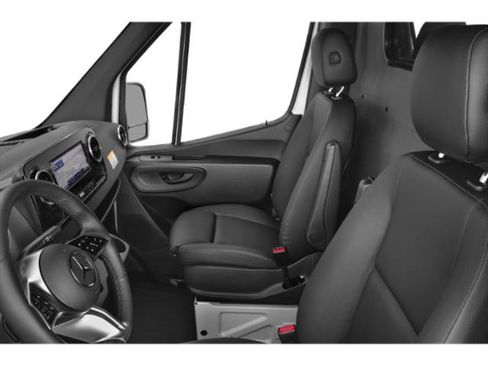 New 2024 Mercedes-Benz eSprinter 170 Cargo image 8