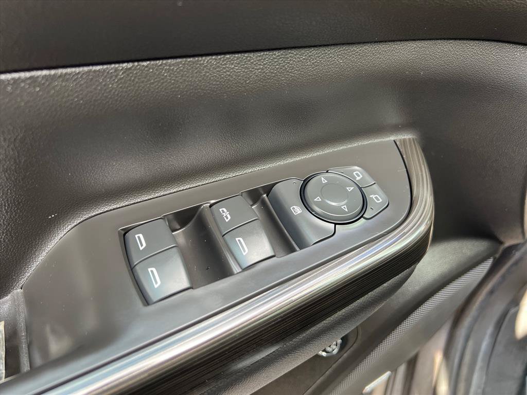 Used 2019 GMC Acadia SLT w/ LPO, Floor Liner Package AWD/4WD image 15