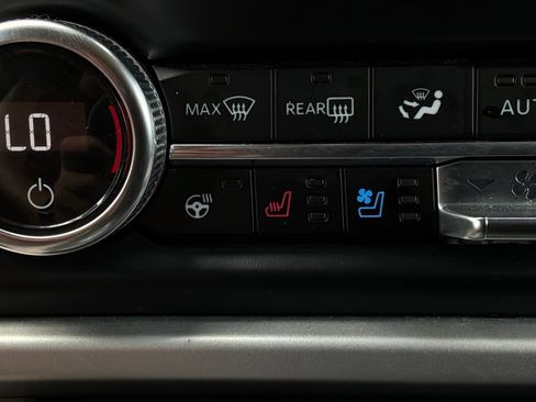 Used 2024 Ford Expedition Max Limited AWD/4WD image 42