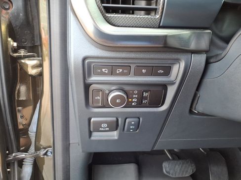 Certified 2024 Ford F150 Raptor AWD/4WD image 17