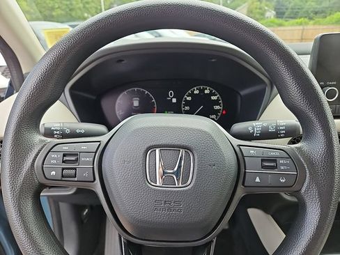 Certified 2024 Honda HR-V LX image 19
