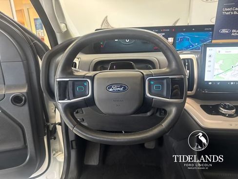 Certified 2025 Ford Expedition Active RWD image 18