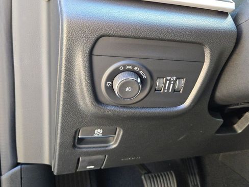 New 2025 Jeep Grand Cherokee Limited w/ MOPAR Finishing Package image 27