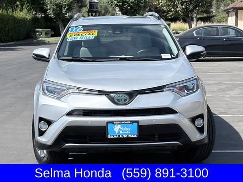 Used 2016 Toyota RAV4 Limited AWD/4WD image 3