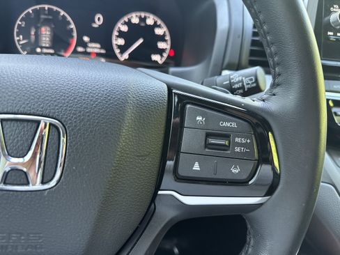 Used 2025 Honda Odyssey EX-L image 27