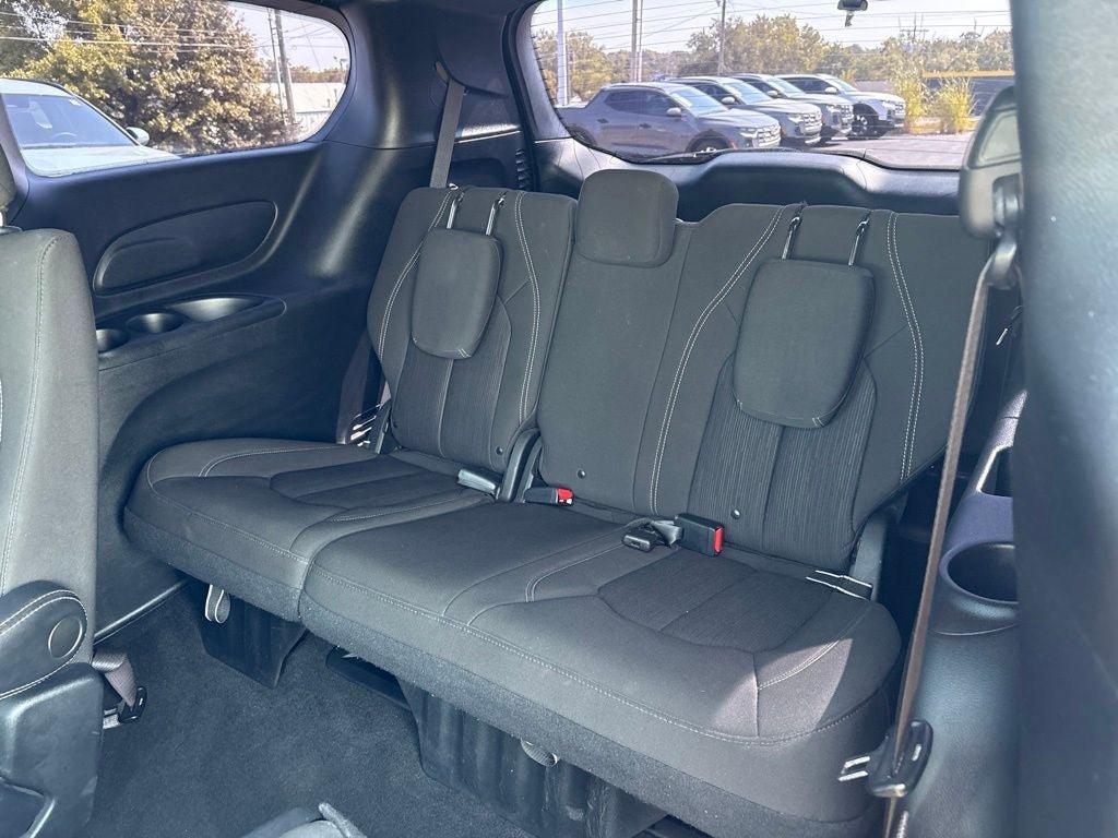 Used 2021 Chrysler Pacifica Touring w/ S Appearance Package FWD image 30