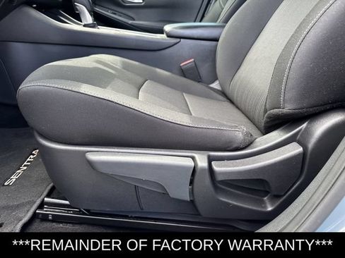 Used 2024 Nissan Sentra SV FWD image 11