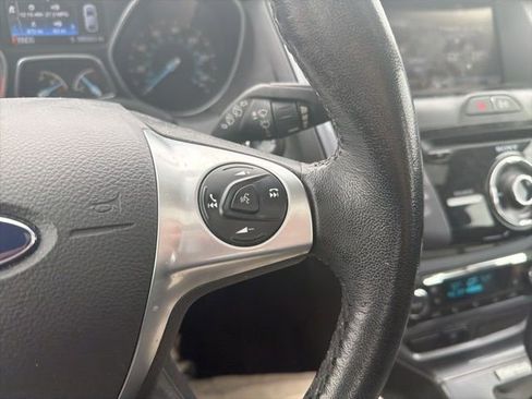 Used 2014 Ford Focus Titanium image 36