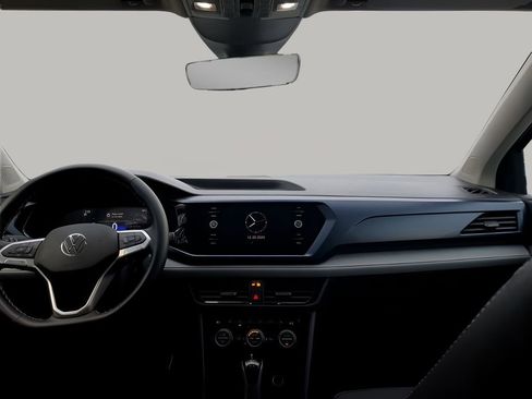 Used 2024 Volkswagen Taos SE w/ Panoramic Sunroof Package image 23