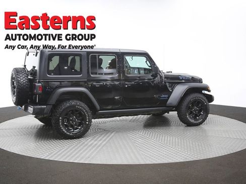 Used 2023 Jeep Wrangler Unlimited w/ Cold Weather Group AWD/4WD image 43