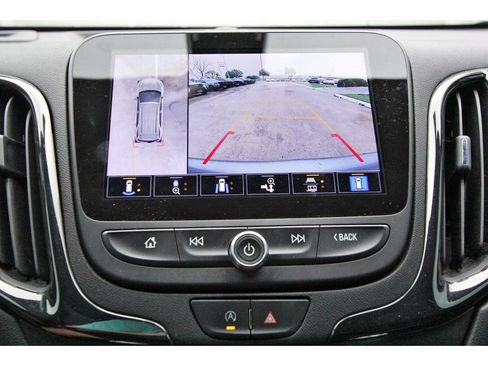 Used 2023 Chevrolet Equinox RS w/ RS Leather Package FWD image 23
