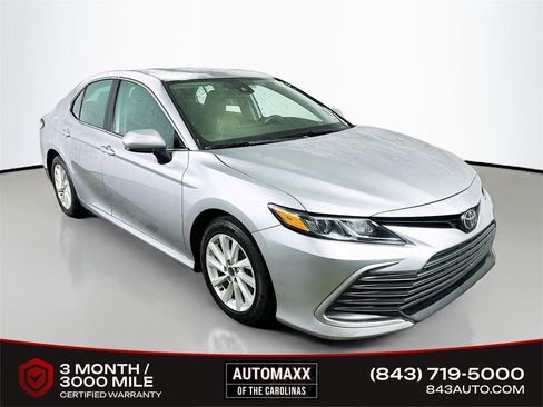 Used 2023 Toyota Camry LE image 1