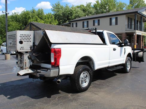 Used 2018 Ford F350 XL AWD/4WD image 5
