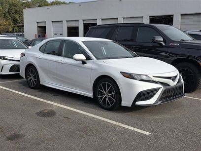 Used 2024 Toyota Camry SE