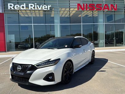 Used 2023 Nissan Maxima SR w/ Sport Mat Group
