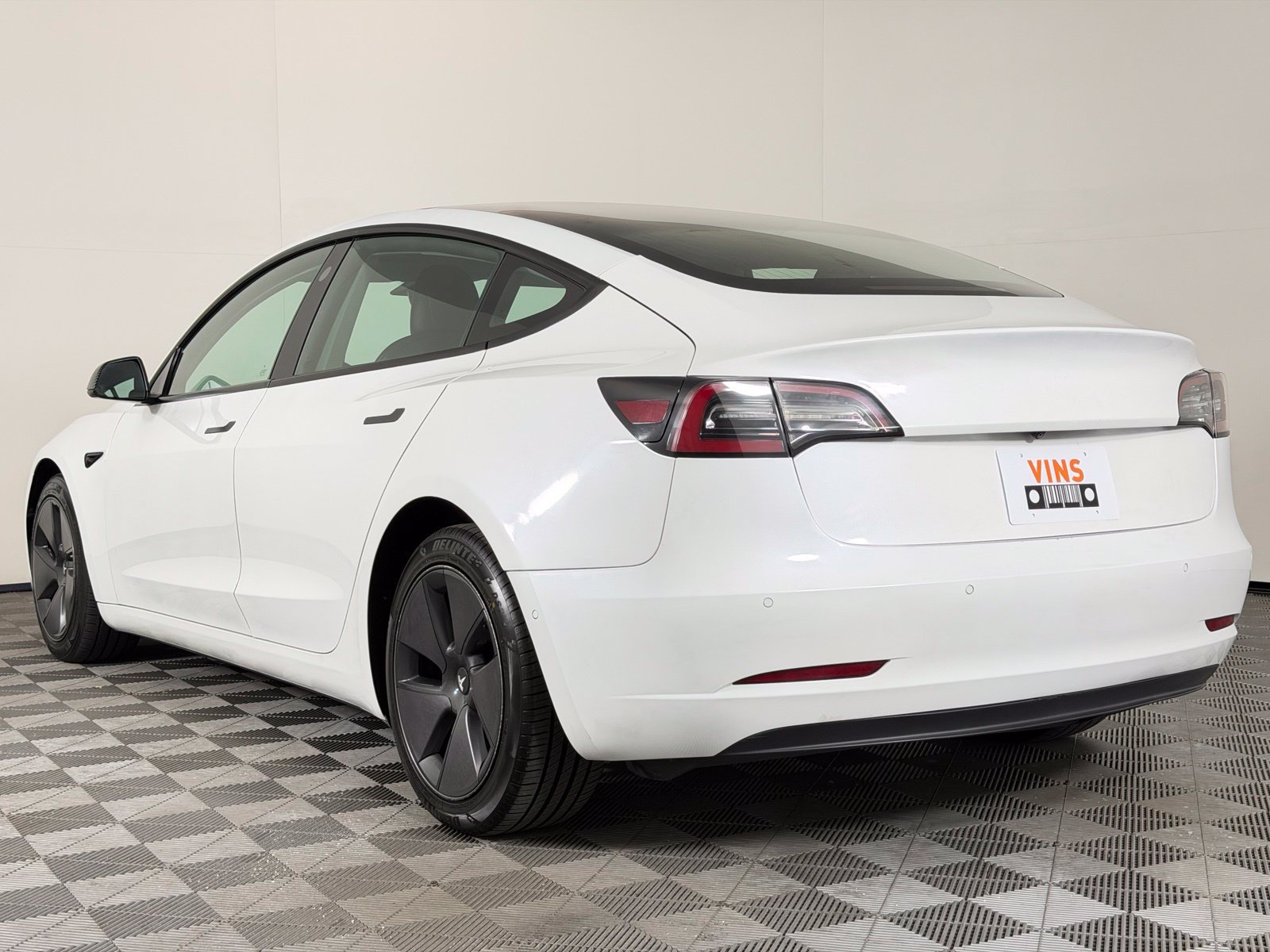 Used 2021 Tesla Model 3 Long Range AWD/4WD image 7