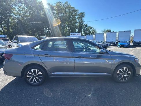 Used 2024 Volkswagen Jetta S FWD image 4