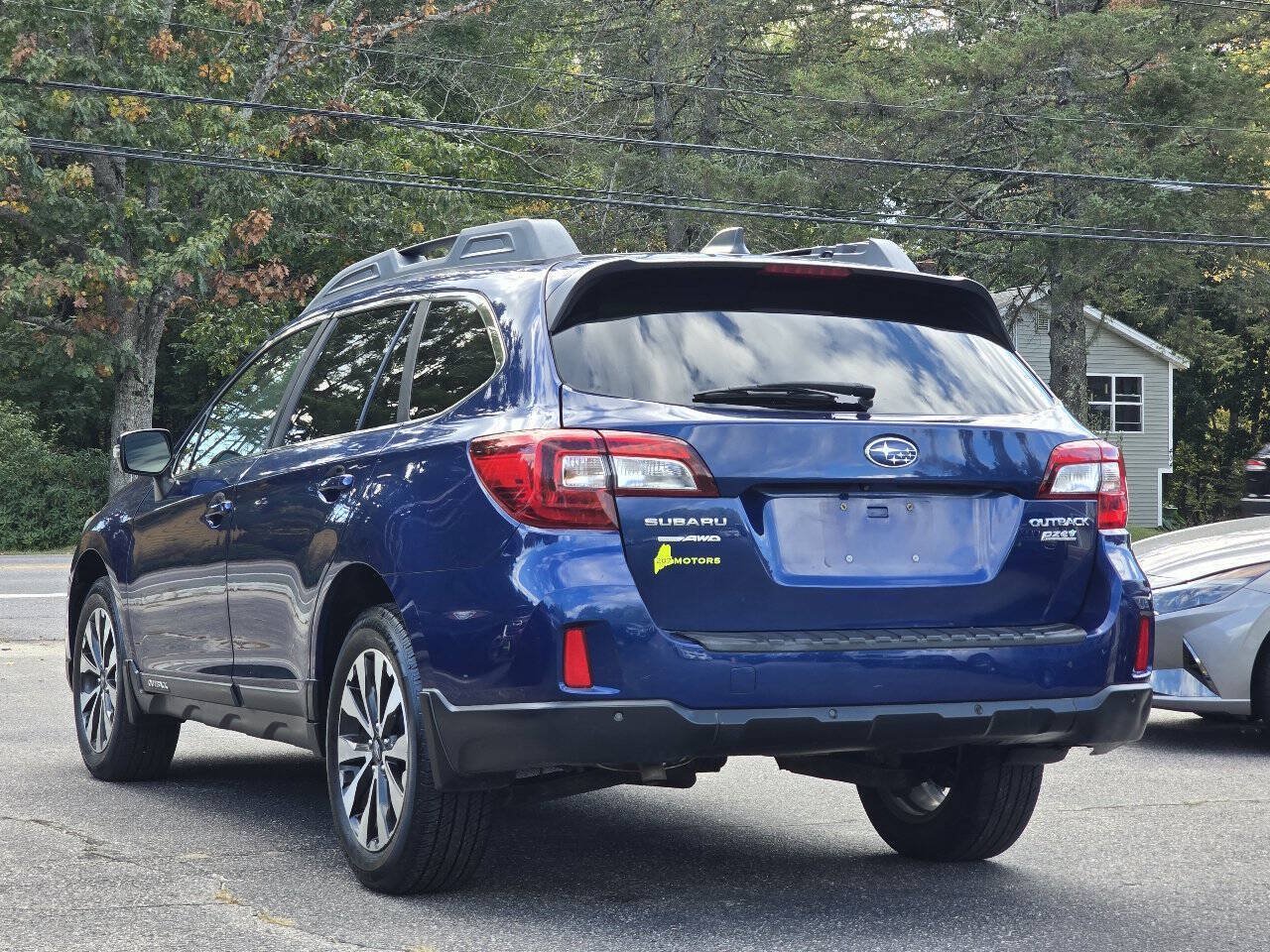 Used 2017 Subaru Outback 2.5i Limited AWD/4WD image 5