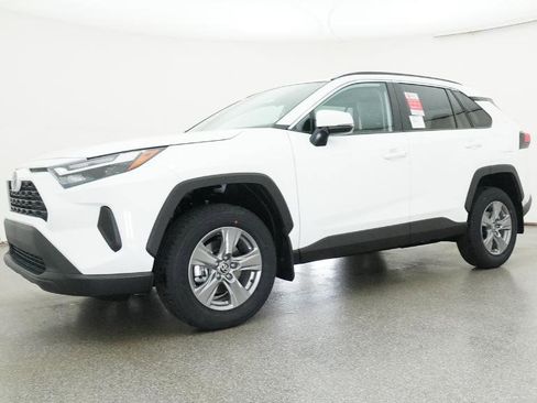 New 2025 Toyota RAV4 XLE image 20