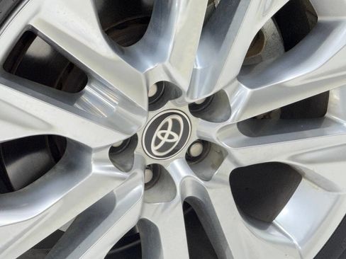 Used 2021 Toyota Highlander Limited image 59