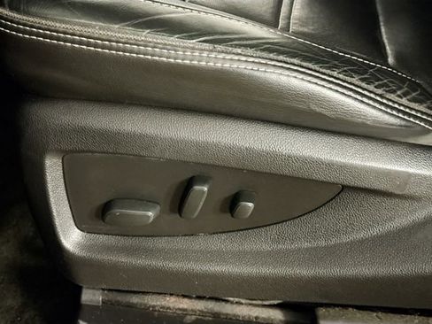 Used 2018 GMC Yukon XL Denali w/ Open Road Package image 20