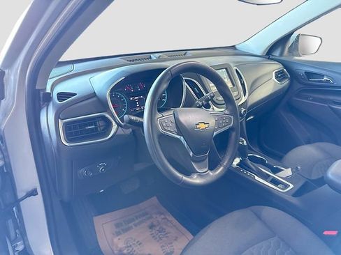 Used 2018 Chevrolet Equinox LT image 10