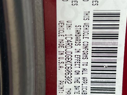 Used 2019 Dodge Durango GT image 36