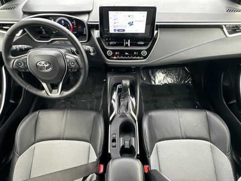 Used 2025 Toyota Corolla XSE image 13