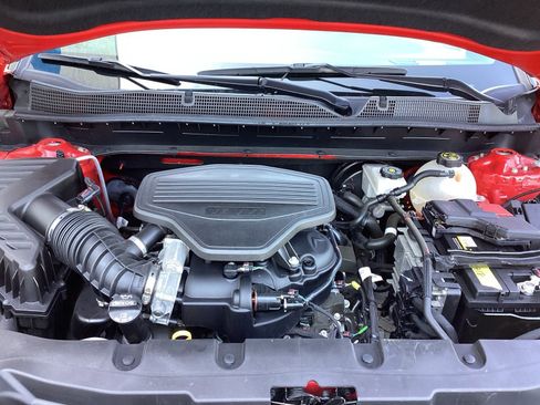 Used 2023 Chevrolet Blazer RS w/ Driver Confidence II Package image 27