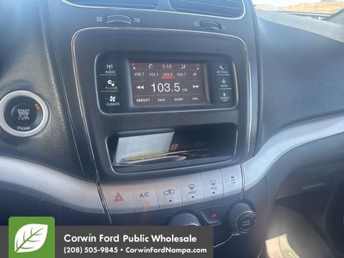 Used 2015 Dodge Journey SXT w/ Flexible Seating Group AWD/4WD image 17